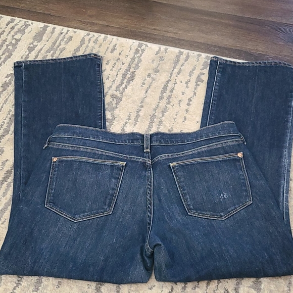 Old Navy the flirt jeans - Picture 5 of 8